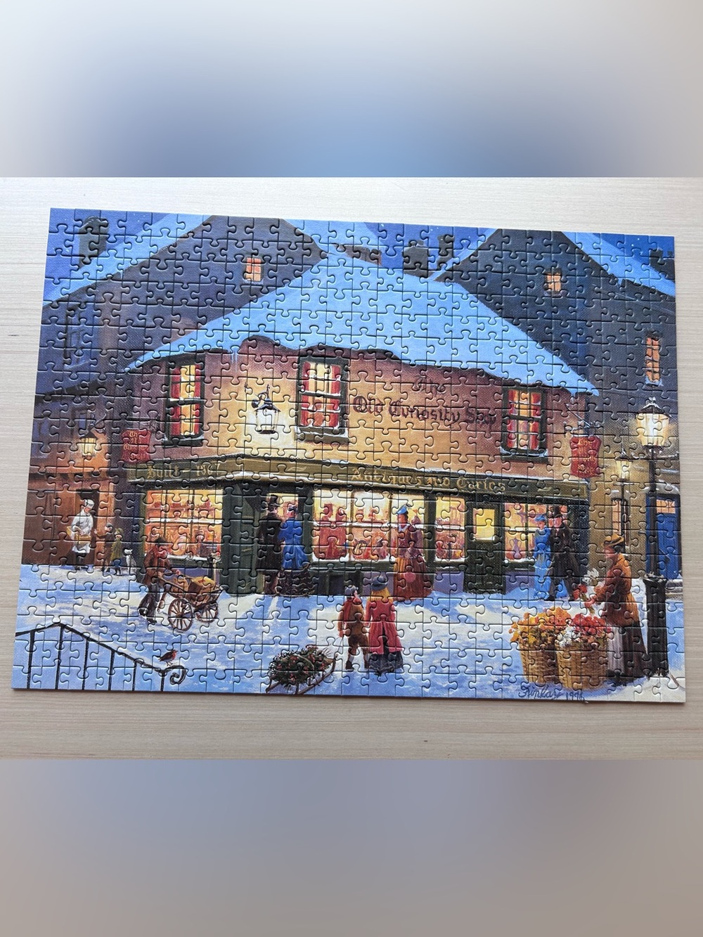 Holiday Village Winter Shop 500-Piece Jigsaw Puzzle - Ravensburger